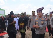 Kunjungan Kerja Kapolda Riau di Dumai: Dari Tanam Pohon hingga Shalat Jumat Bersama