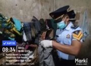 Ciptakan Lapas Aman dan Tertib: Petugas Lapas Bangkinang Rutin Laksanakan Razia Kamar Warga Binaan