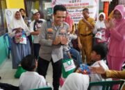 Sambangi SLB Negeri Rokan Hulu, Polres Rohul Gelar Bakti Sosial Cek Kesehatan dan Penyaluran Sembako