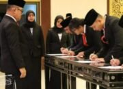 Veazanol Kosuma Resmi Jabat Anggota MPDN Rokan Hulu, Dilantik Oleh Kakanwil Kemenkum Riau