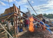 Berantas Tambang Tanpa Izin, Polsek Cerenti Musnahkan Sepuluh Unit Rakit Dompeng