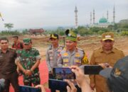 Kapolda Riau Ajak Masyarakat Rokan hulu Menanam Pohon, Aksi Nyata Untuk Lingkungan Hidup yang Lebih Baik