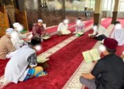 Syahdu di Balik Jeruji: Warga Binaan Lapas Pasir Pangaraian Khusyuk Belajar Al-Qur’an Bersama Ustadz