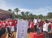 Semarak HUT RI ke-80, Wabup Syafaruddin Poti Ikut Meriahkan Jalan Santai di Kepenuhan