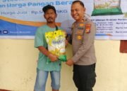 Polsek Kepenuhan Gelar Bazar Beras Murah, 2 Ton Beras Disalurkan ke Masyarakat