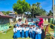 Polres Rohul Ajak Anak TK Islam Sialang Jaya Peduli Lingkungan Lewat Penanaman Pohon