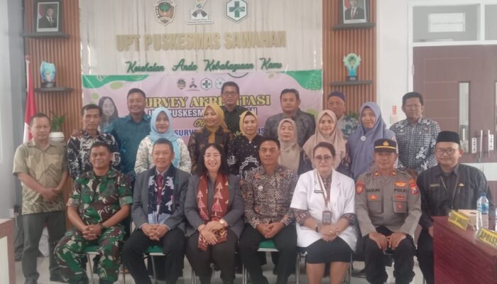Perkuat Sinergi Lintas Sektor, Wakapolsek Sawahan Hadiri Akreditasi Kinerja Puskesmas