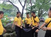 Polres Madiun Gelar Kerja Bakti Serentak Dukung Gerakan Indonesia Asri di Wisata Wahana Grape