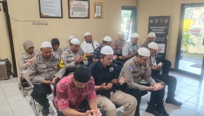 Kapolsek Kartoharjo Tekankan Integritas dan Soliditas Anggota dalam Giat Binrohtal