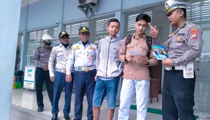 Satlantas Polres Magetan Bergerak Cepat, Sosialisasi Aturan Penggunaan Jalan Usai Viral Balap Orang di Maospati