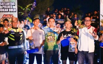 Dari Jalanan ke Arena Resmi, Polres Rohul Gelar Lomba Lari Malam untuk Pemuda