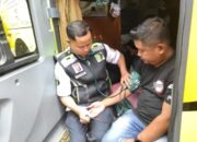 Pastikan Ribuan Santri Mudik Aman, Polres Magetan Gelar Ramp Check dan Cek Kesehatan Sopir di Ponpes Al-Fatah Temboro