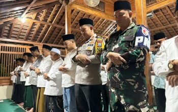 Safari Ramadhan Perdana di Masjid Tiban Kuno Parang, Forkopimda Magetan Sampaikan Pesan Toleransi dan Himbauan Kamtibmas