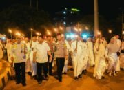 Ribuan Warga Semarakkan Pawai Obor Malam Takbiran di Rokan Hulu, 128 Personel Polres Rohul Siaga Amankan Kegiatan