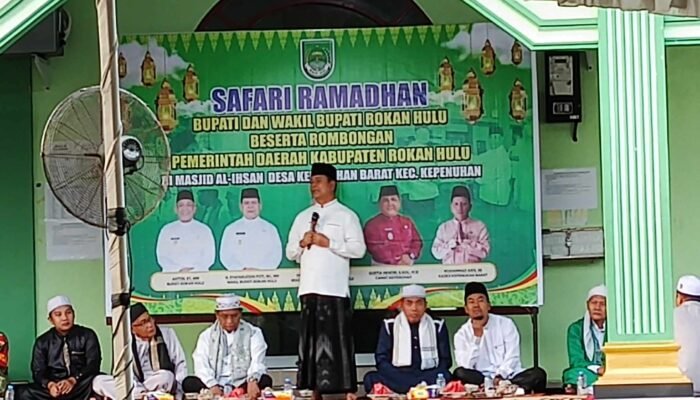 Safari Ramadhan Pemkab Rohul di Kepenuhan, Bantuan untuk Masjid, Anak Yatim dan Masyarakat Disalurkan