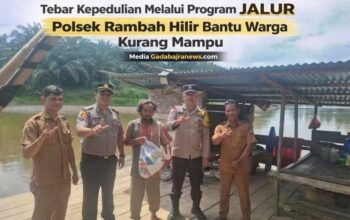 Tebar Kepedulian Melalui Program JALUR, Polsek Rambah Hilir Bantu Warga Kurang Mampu