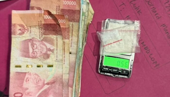 Pengungkapan di Babussalam Mandau: Pria Inisial AKH Diamankan Bersama Sabu