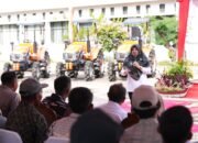 Siak Terima 20 Traktor Roda 4 Bupati Afni: Ini Janji Kementan, Dorong Modernisasi Pertanian