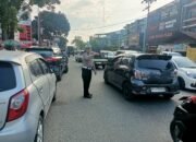 Ditlantas Polda Riau dan Polresta Pekanbaru Turun Langsung Atur Lalin di SPBU dan Titik Rawan