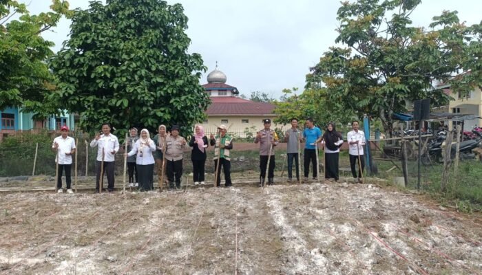 Polsek Rokan IV Koto Wujudkan Ketahanan Pangan Lewat Penanaman Jagung