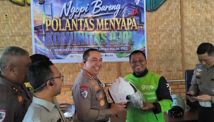 Ditlantas Polda Riau dan Korlantas Polri Perkuat Sinergi dengan Ojol Lewat Program Humanis