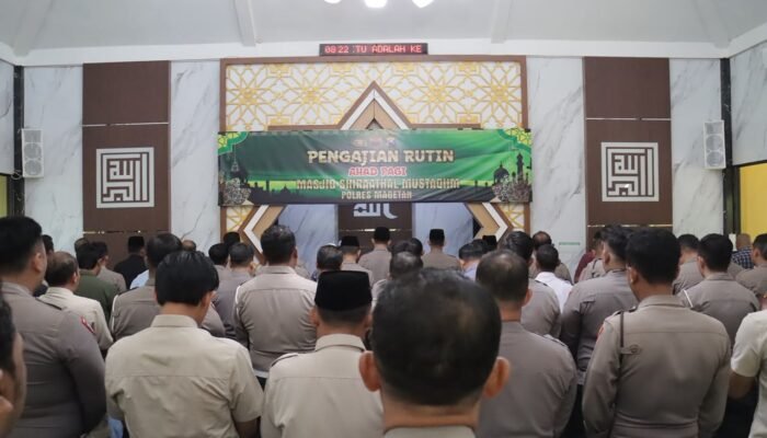 Polres Magetan Gelar Sholat Ghaib untuk Tiga Personel Polres Katingan yang Gugur dalam Tugas Pemberantasan Narkoba