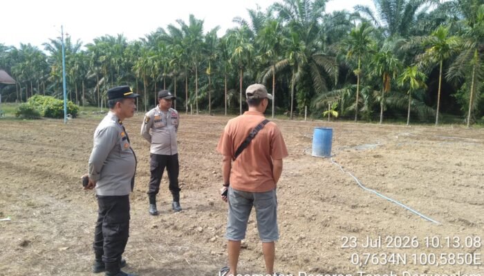 Polsek Kunto Darussalam Pastikan Kesiapan Lahan Jagung di Desa Kembang Damai Perkuat Ketahanan Pangan Nasional