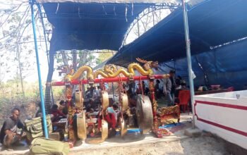 Bersih Desa Pingkuk, Warga Lestarikan Tradisi di Punden Dukuh Banjar