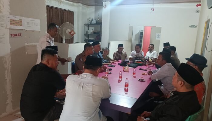Kapolsek Rambah Hilir Sambangi Pemdes Sejati, Kamtibmas dan Karhutla Jadi Perhatian
